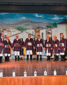 2010- ΔΗΜΟΤΙΚΟ ΘΕΑΤΡΟ ΤΥΡΝΑΒΟΥ